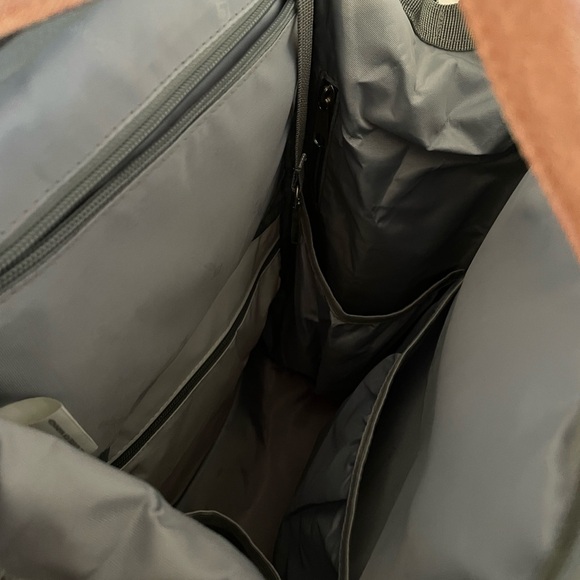 Upsimples Diaper Backpack - Picture 4 of 4